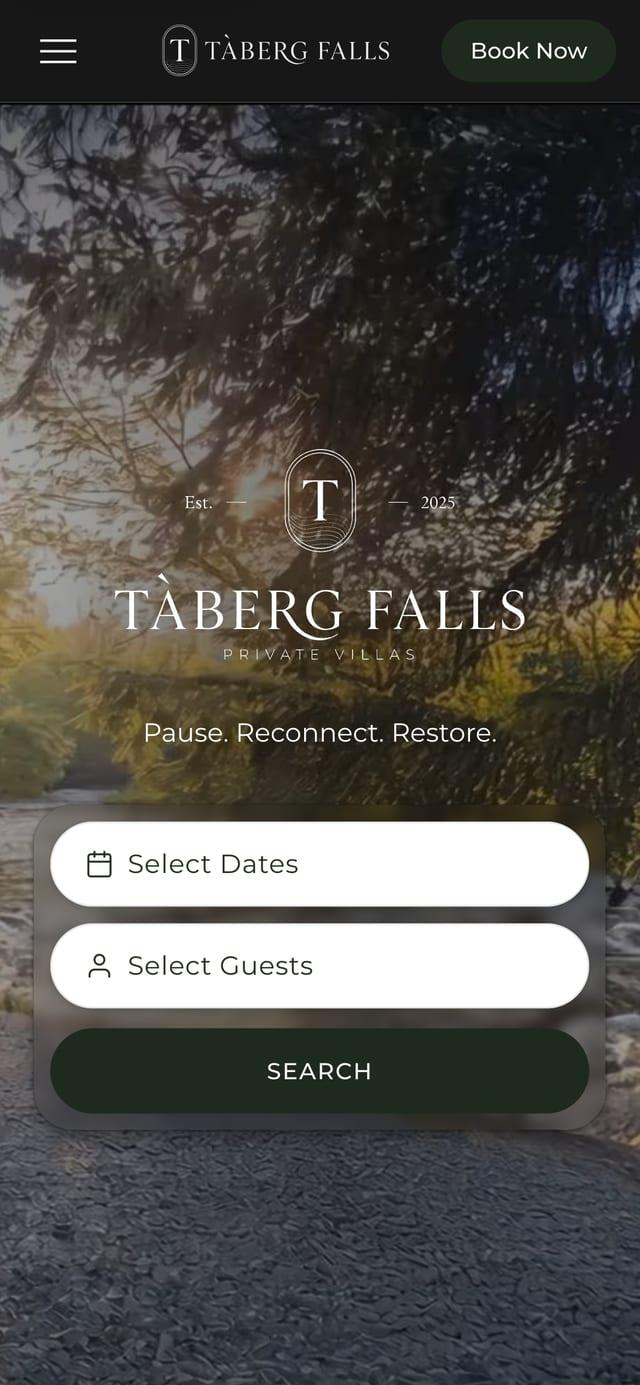 Tàberg Falls's site on a phone